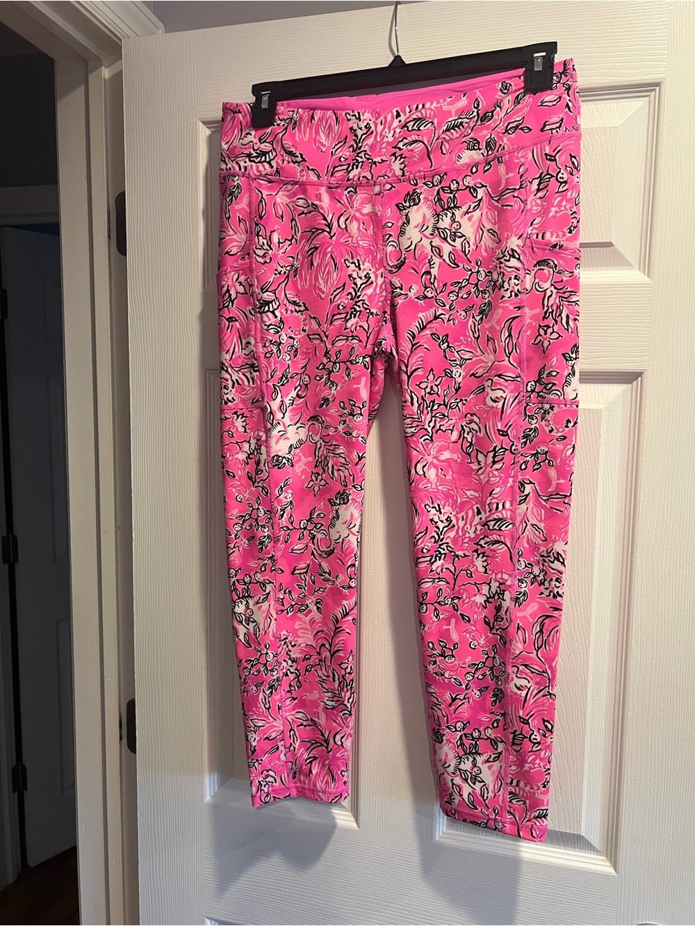 Lilly Pulitzer Hot Pink Floral Athletic Leggings
